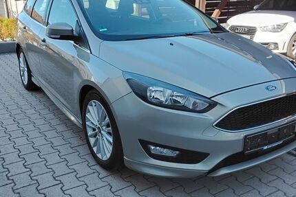 Ford Focus 117.700 km 8.900 &euro; Steinheim am Albuch 89555