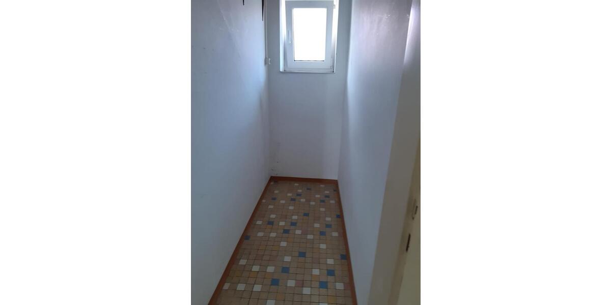 Etagenwohnung Bad Rodach - 4 Zimmer, 78 m&sup2;, 580&euro; | Angebot:25236558