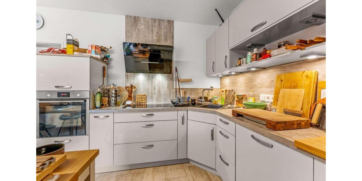 Erdgeschoßwohnung Berne - 3 Zimmer, 128 m&sup2;, 1.145&euro; | Angebot:26408999