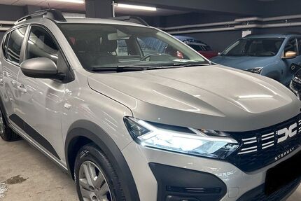 Dacia Sandero 45.808 km 9.600 &euro; Stuttgart 70178