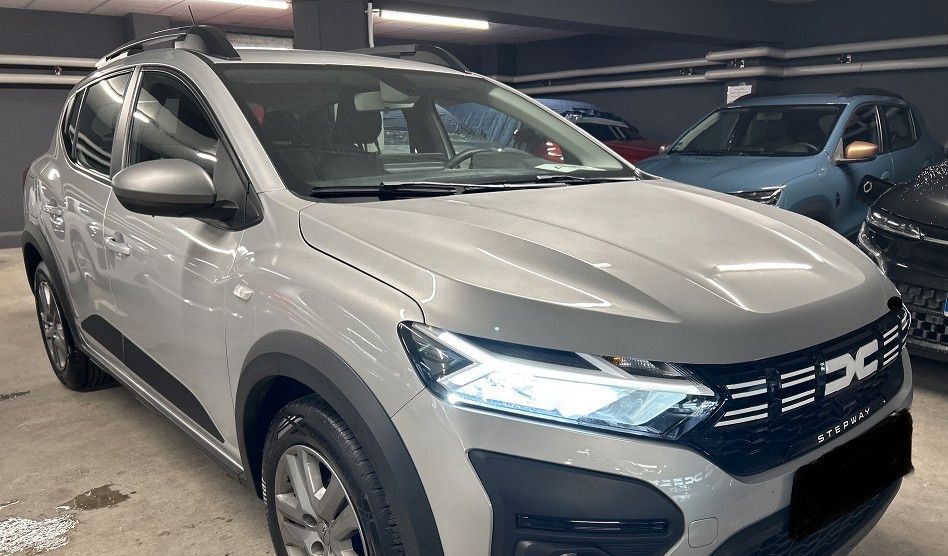 Dacia Sandero 45.808 km 9.600 &euro; Stuttgart 70178