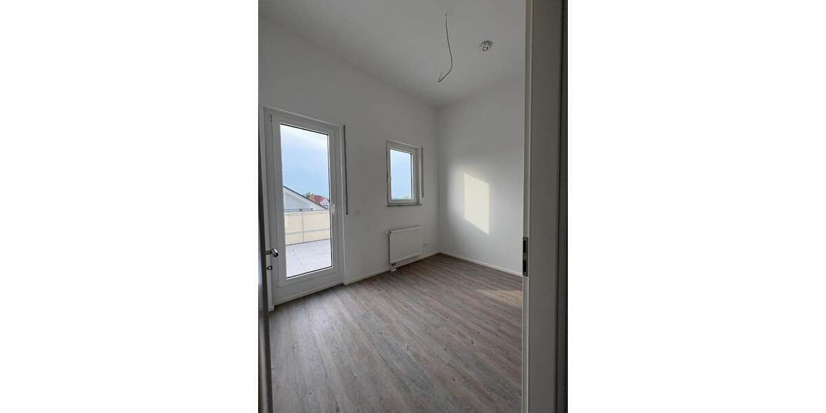 Etagenwohnung Pfedelbach - 5 Zimmer, 117 m&sup2;, 1.430&euro; | Angebot:25081867