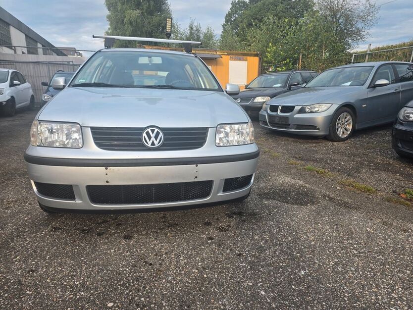VW Polo 185.000 km 549 € Rosenheim 83026