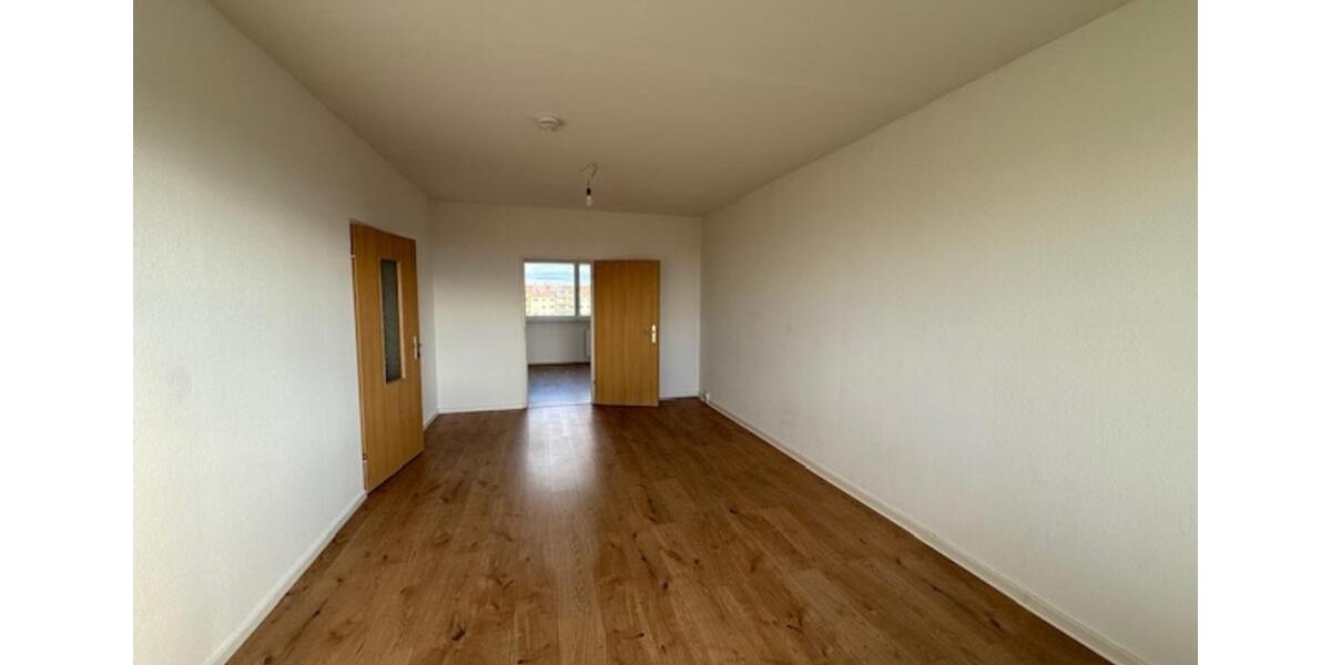 Etagenwohnung Zeithain - 4 Zimmer, 77 m&sup2;, 400&euro; | Angebot:24864325