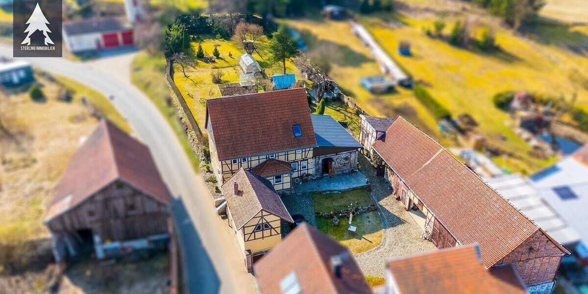 Bauernhaus, Landhaus Straßberg Straßberg - 7 Zimmer, 230 m&sup2;, 249.000&euro; | Angebot:25681797