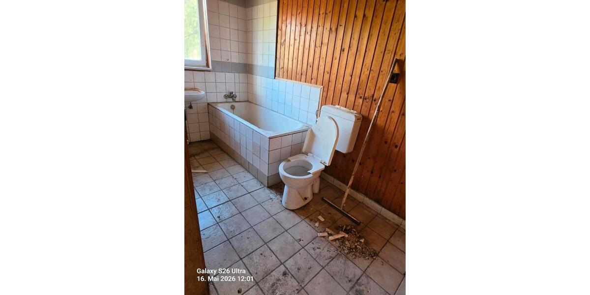 Mehrfamilienhaus, Wohnhaus Beetzendorf - 6 Zimmer, 160 m&sup2;, 125.000&euro; | Angebot:26610471