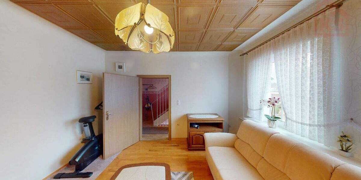 Einfamilienhaus Schwalbach - 5 Zimmer, 105 m&sup2;, 199.000&euro; | Angebot:25673976