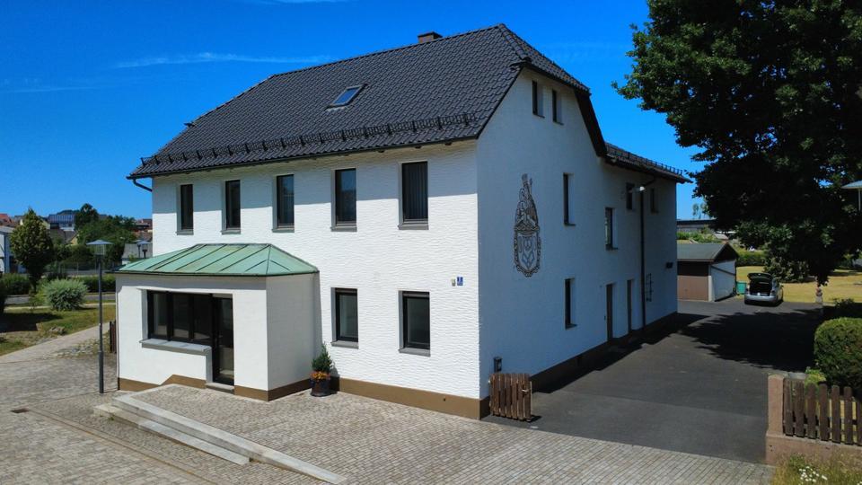 Großes vielseitig nutzbares Wohnhaus im Landkreis Tirschenreuth