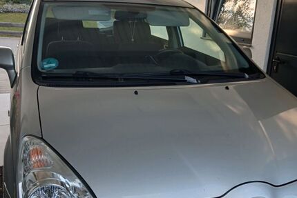 Toyota Corolla Verso 139.000 km 6.500 &euro; Pfalzgrafenweiler 72285