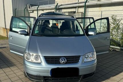 VW Touran 220.000 km 2.500 &euro; Hamburg 21035