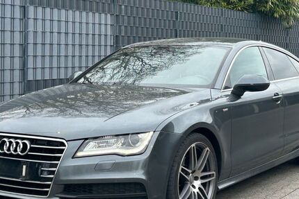 Audi A7 210.000 km 17.900 &euro; Solingen 42655