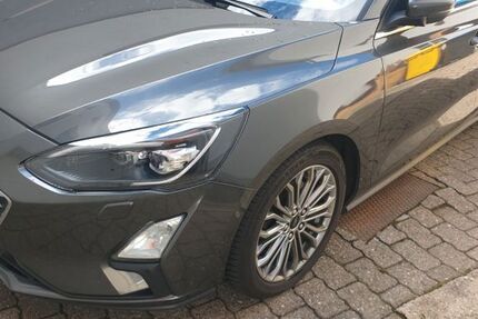 Ford Focus 133.000 km 7.500 &euro; Eppenrod 65558
