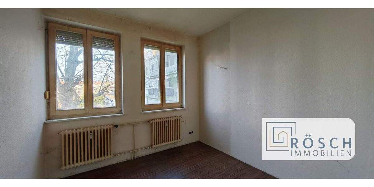 Renovierungsbedürftige City-Wohnung mitten in Rheinfelden +++ Rösch Immobilien 2 zimmer