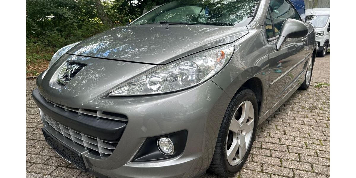 Peugeot 207 118.756 km 3.200 &euro; Essen 45276
