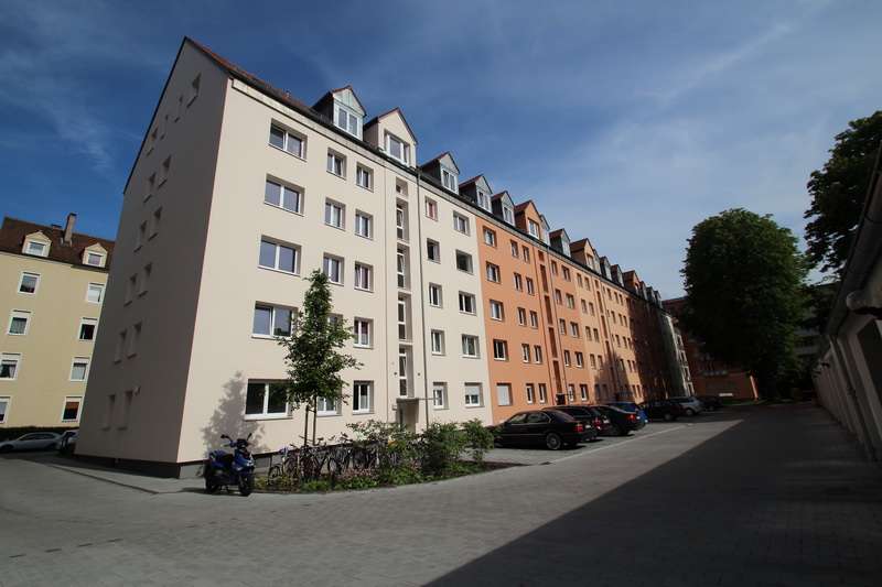 Wohnung zum Mieten in Augsburg 773,31 € 72.07 m² 2 zimmer