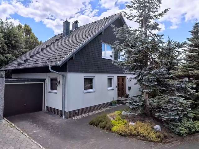 Haus zum Kaufen in Bad Berleburg 295.000 € 172 m²