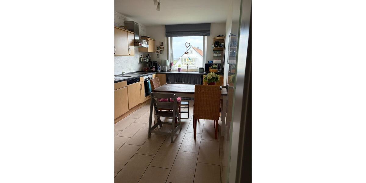 Dachgeschoßwohnung Stadthagen - 4 Zimmer, 110 m&sup2;, 1.100&euro; | Angebot:26395961