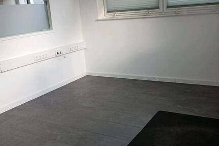 BüroräumeGeschäftsräume zu vermieten zimmer