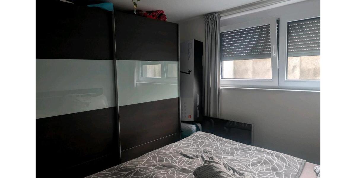 Etagenwohnung Linkenheim-Hochstetten Hochstetten - 2 Zimmer, 65 m&sup2;, 1.200&euro; | Angebot:24625479