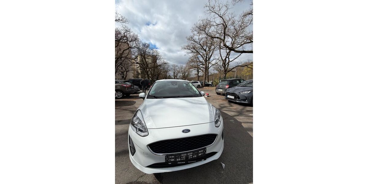 Ford Fiesta 51.000 km 8.800 &euro; Berlin 13589