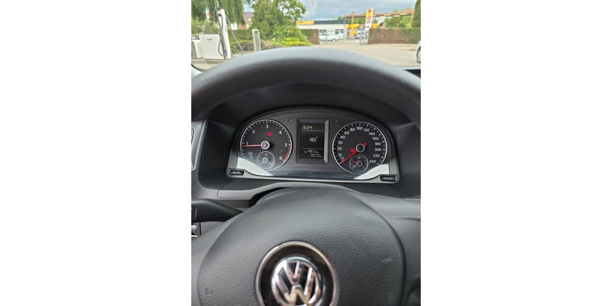 VW Caddy 70.072 km 16.999 &euro; Jarmen 17126