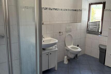 Haus Niederzier - 9 Zimmer, 270 m&sup2;, 170.000&euro; | Angebot:24506455