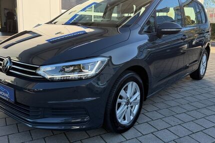 VW Touran 175.000 km 19.900 &euro; Dachau (bei München) 85221