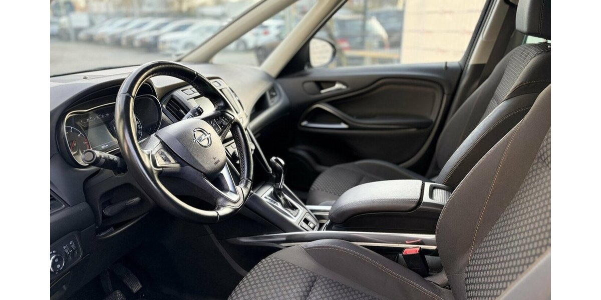 Opel Zafira Innovation / Automatik / Navi / 7 Sitze 95.000 km 13.890 &euro; Mönchengladbach 41066