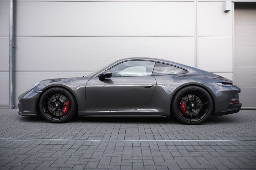 992