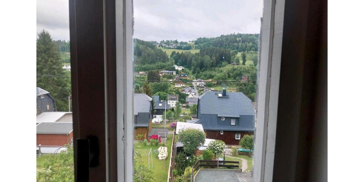 Einfamilienhaus Klingenthal - 8 Zimmer, 140 m&sup2;, 48.000&euro; | Angebot:27204950