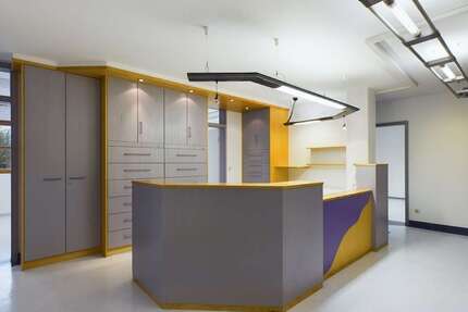 Büro in Nittendorf 1.495 € 169 m² zimmer