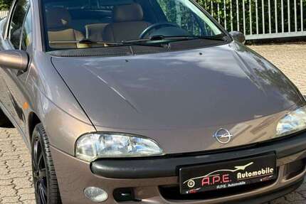 Opel Tigra 48.000 km 3.999 &euro; Norderstedt 22848