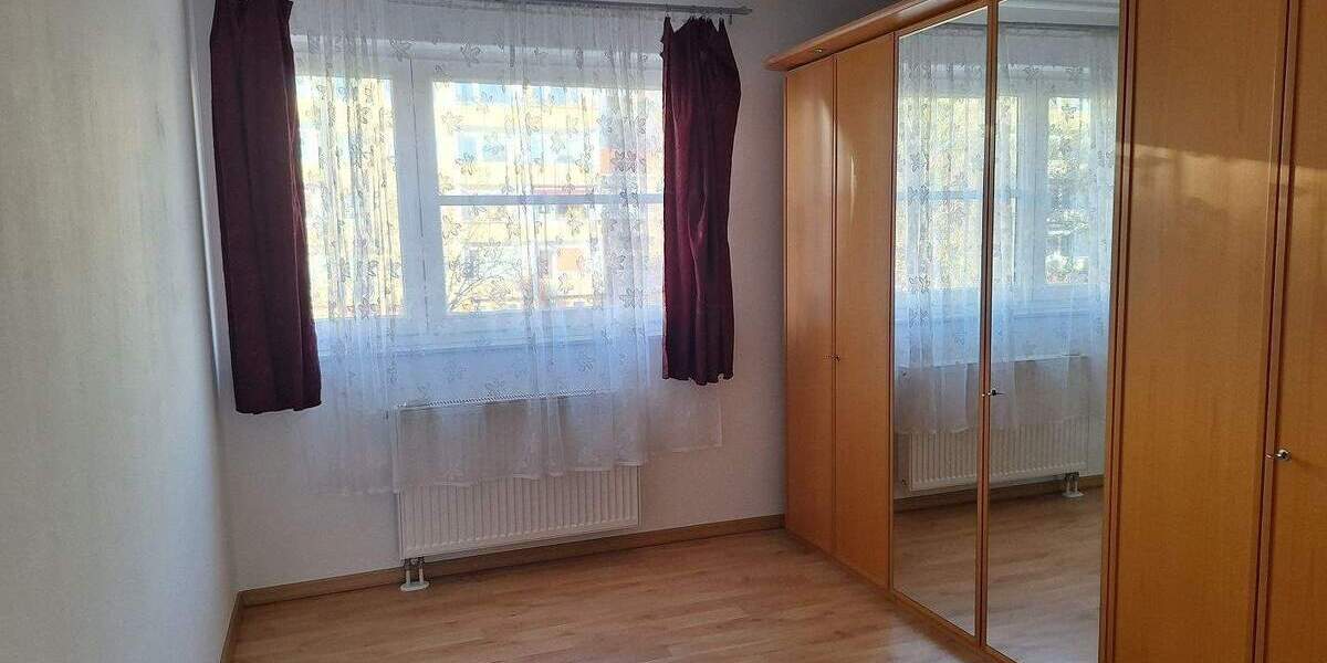Reihenmittelhaus Greifswald Südstadt - 4 Zimmer, 140 m&sup2;, 1.600&euro; | Angebot:24276910