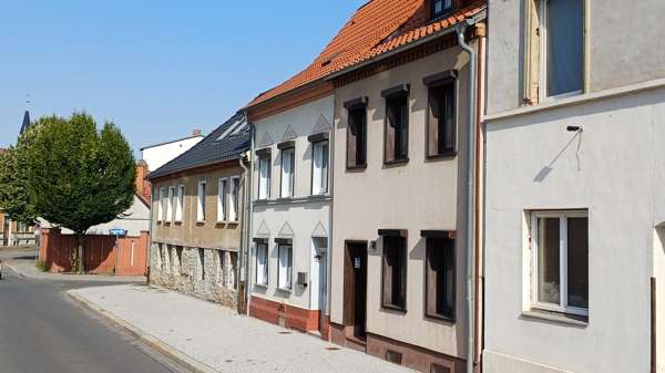 Haus zum Kaufen in Aschersleben 119.000 € 117 m²