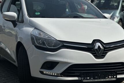 Renault Clio 86.450 km 8.890 &euro; Göttingen 37081