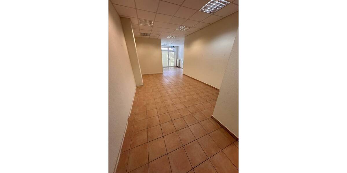 Gewerbeobjekt Buxtehude - 2 Zimmer, 4.660&euro; | Angebot:23975441