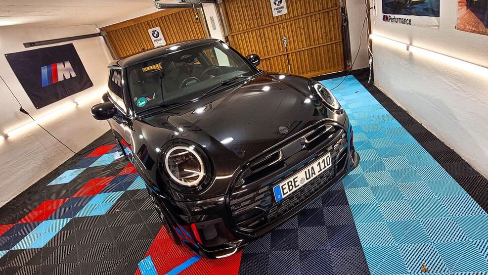 Mini John Cooper Works 5.500 km 37.999 € Moosach 85665