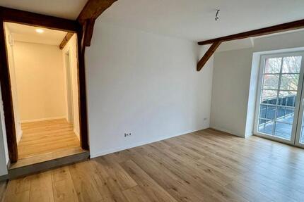 Wohnung Schkeuditz - 3 Zimmer, 124 m&sup2;, 1.302&euro; | Angebot:25414642
