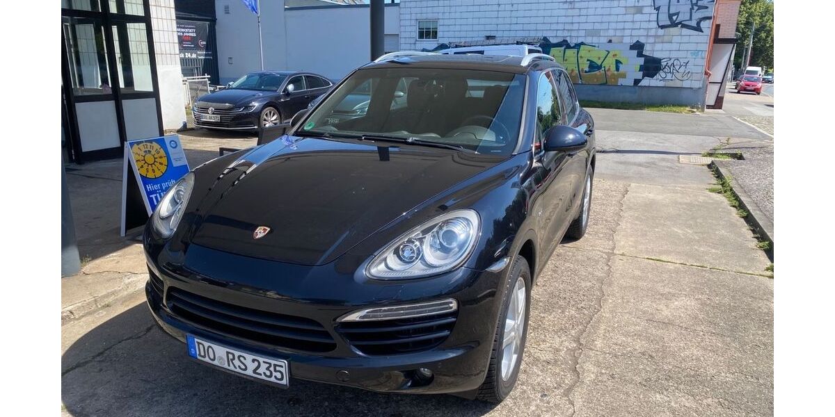 Porsche Cayenne 94.500 km 24.900 &euro; Dortmund 44229