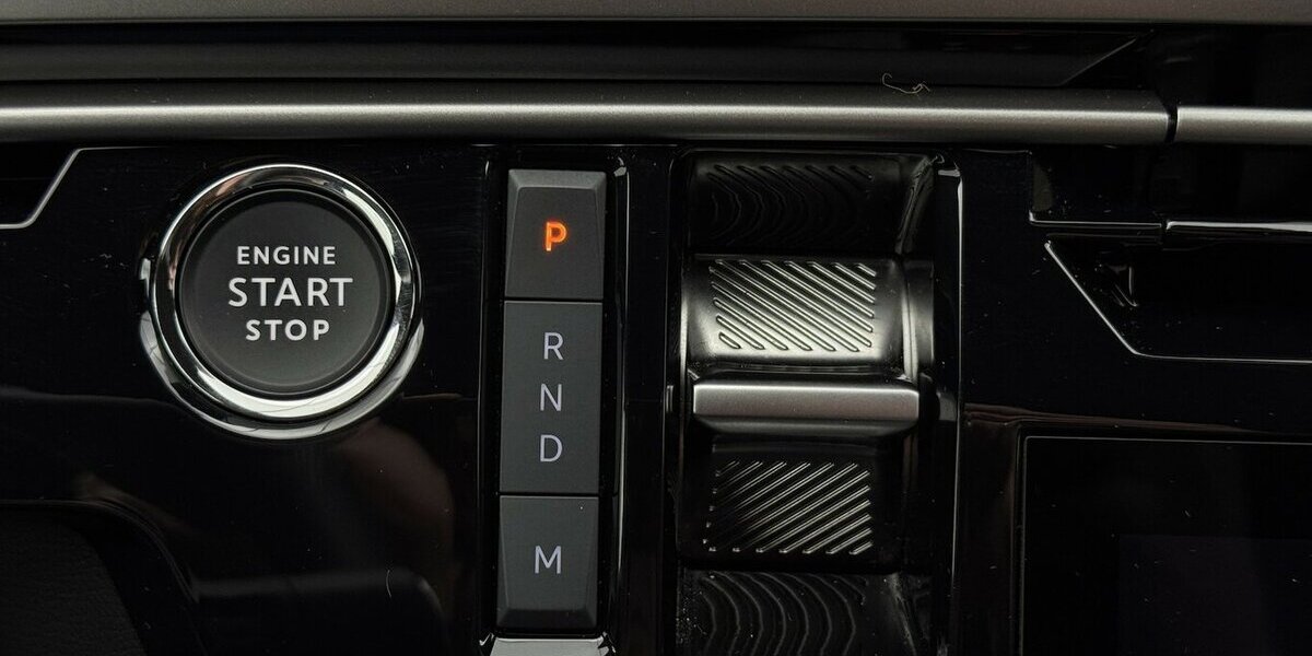 Peugeot 3008 145 GT Mild-Hybrid 360° Cam CarPlay 41.900 km 26.420 &euro; Lich 35423