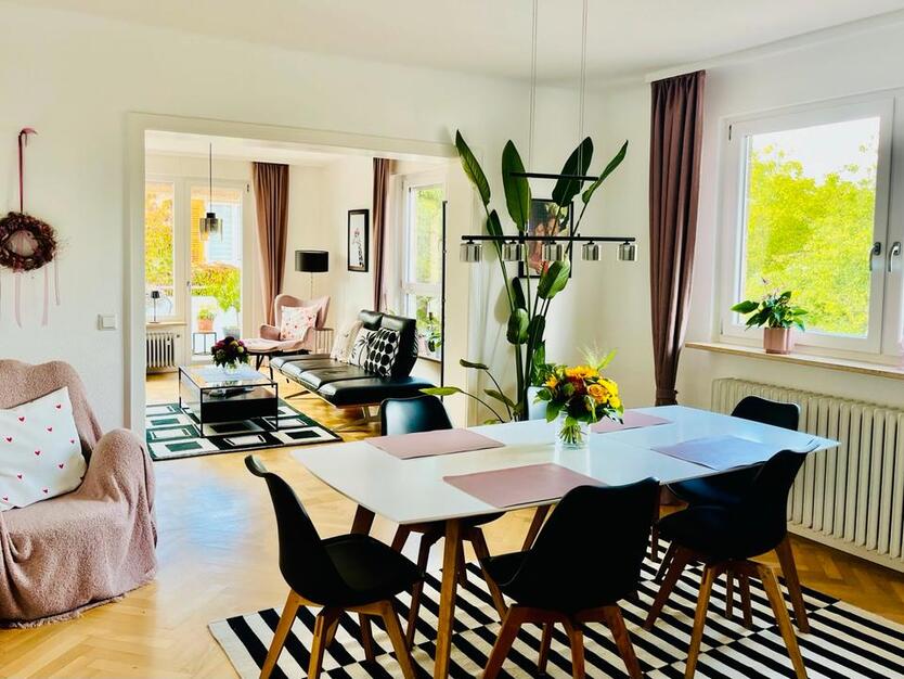 Charmante 5 Zi. Altbauwohnung in NT zimmer