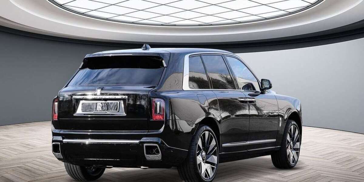Rolls Royce Cullinan 1.500 km 541.688 &euro; Köln 50858