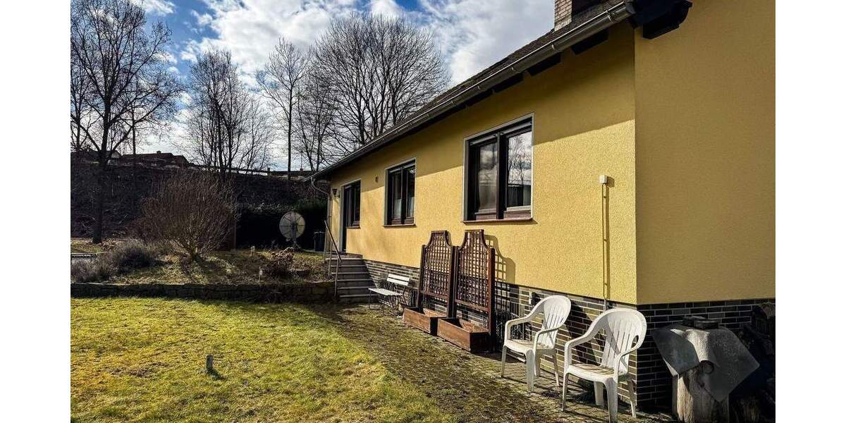 Mehrfamilienhaus, Wohnhaus Kaufungen Niederkaufungen - 5 Zimmer, 180 m&sup2;, 330.000&euro; | Angebot:25314204