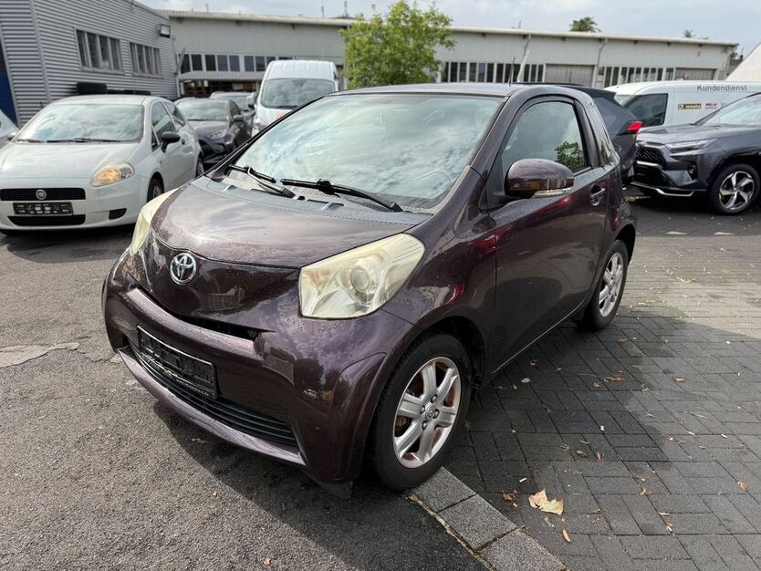 Toyota IQ 113.439 km 3.990 € Köln 51109