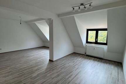 Wohnung Regensburg Brandlberg - 4.5 Zimmer, 110 m&sup2;, 1.210&euro; | Angebot:27150955