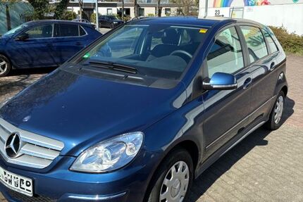 Mercedes-Benz B 180 83.000 km 6.599 &euro; Erkrath 40699