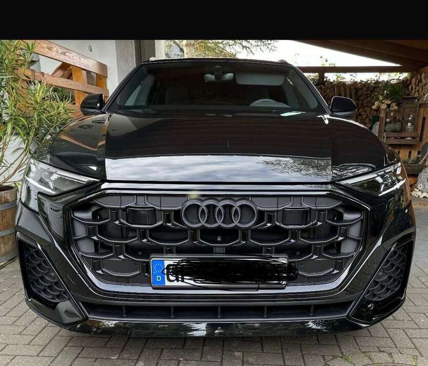 Q8