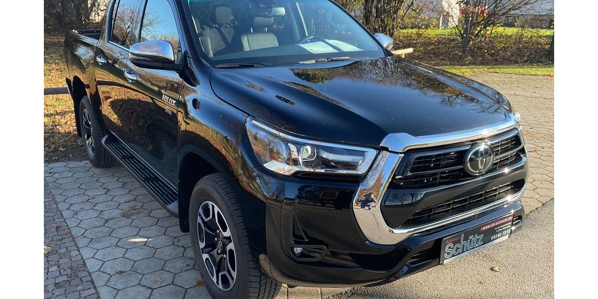 Toyota Hilux 2.950 km 54.990 &euro; Stöttwang 87677