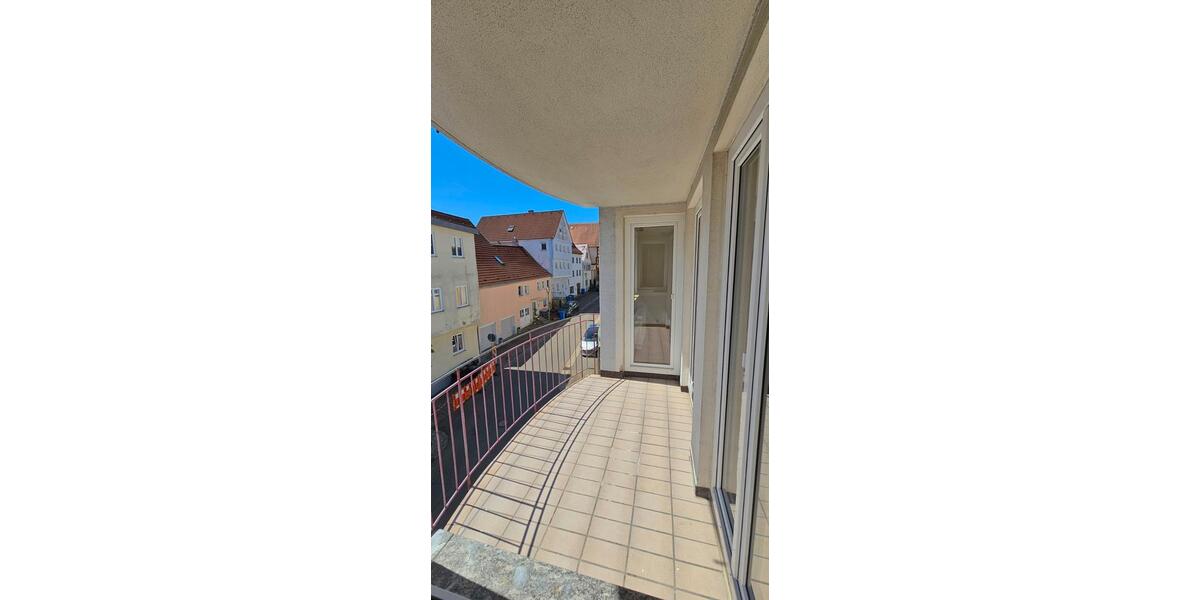 Etagenwohnung Hechingen - 3 Zimmer, 76 m&sup2;, 170.000&euro; | Angebot:26757855