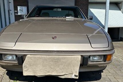 Porsche 924 109.500 km 8.900 &euro; Neukirchen 23779